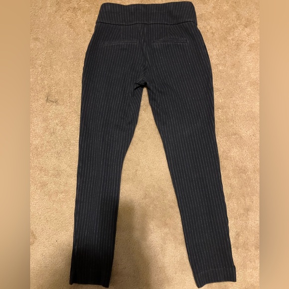 Express pants - Picture 2 of 2